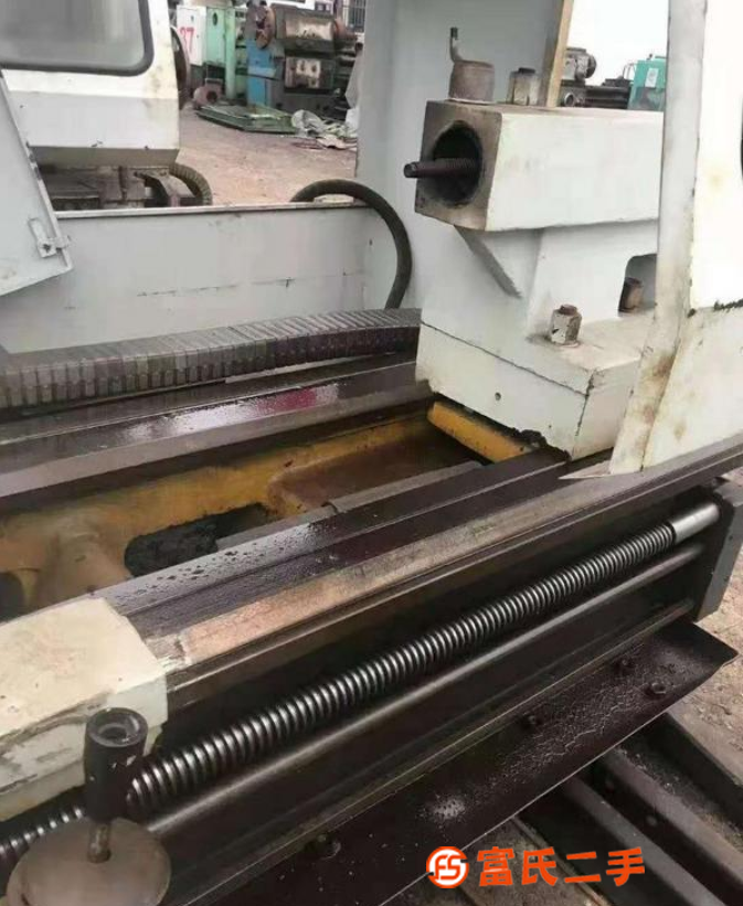 轉(zhuǎn)讓機(jī)械廠急售二手2米沈陽S1-262A管螺紋車二手管子車