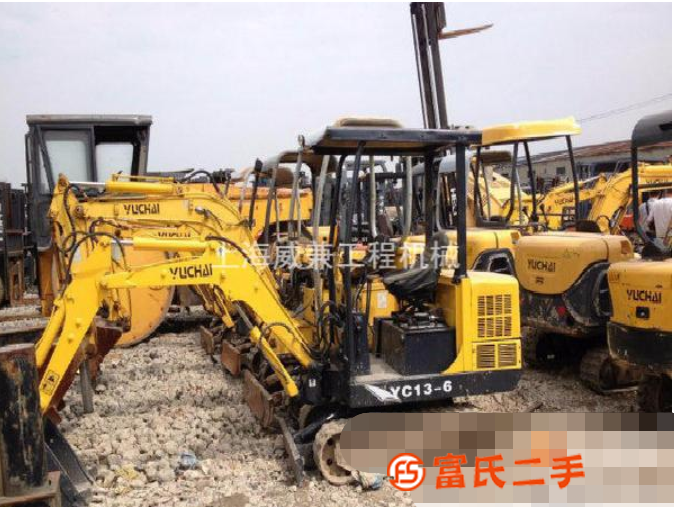 最小型鉤機(jī)二手柴油YC13、18、20、35、60挖掘機(jī)出