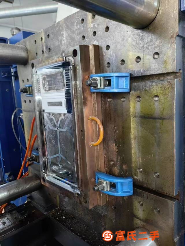 Fake 428. Servo motor, internal distance 760/760陳